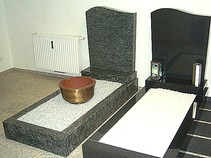 Grabsteine, Stone-Store